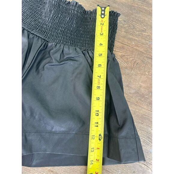 Pookie & Sebastian leather style shorts, size Small - Picture 8 of 8
